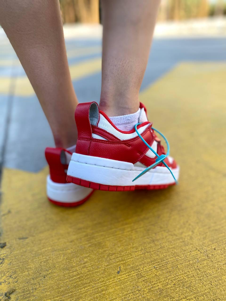 Nike Dunk Disrupt Red White
