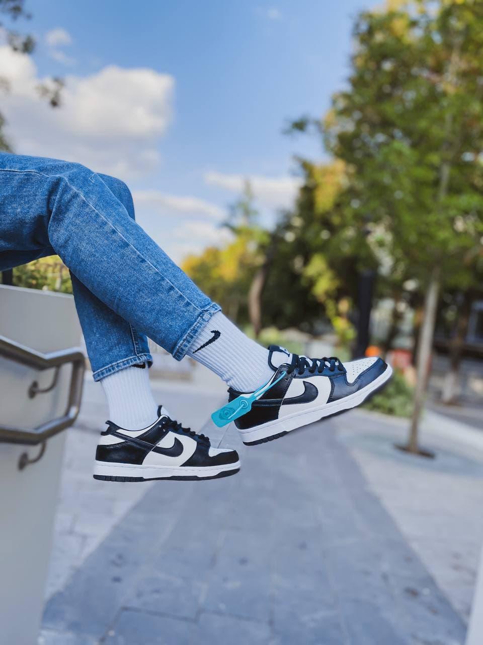 Nike Dunk Low Retro White Black