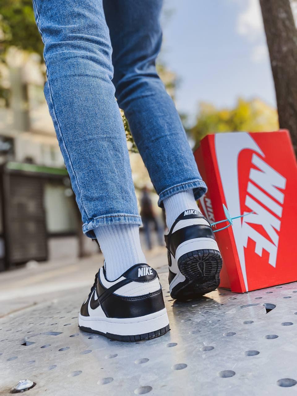 Nike Dunk Low Retro White Black