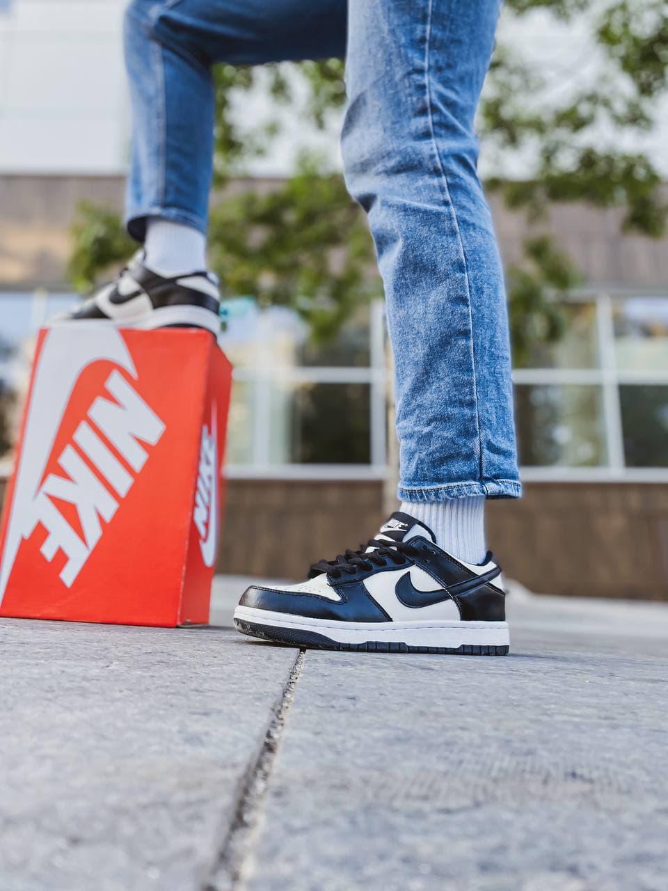 Nike Dunk Low Retro White Black