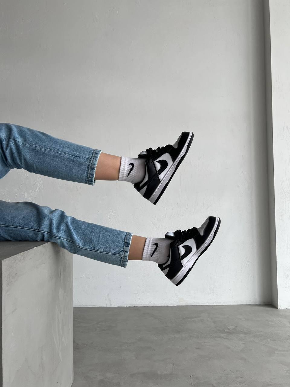 Nike Dunk Low Retro White Black