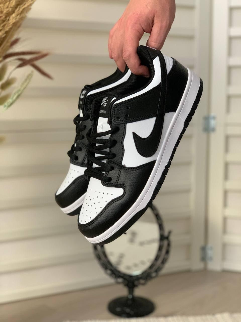 Nike Dunk Low Retro White Black