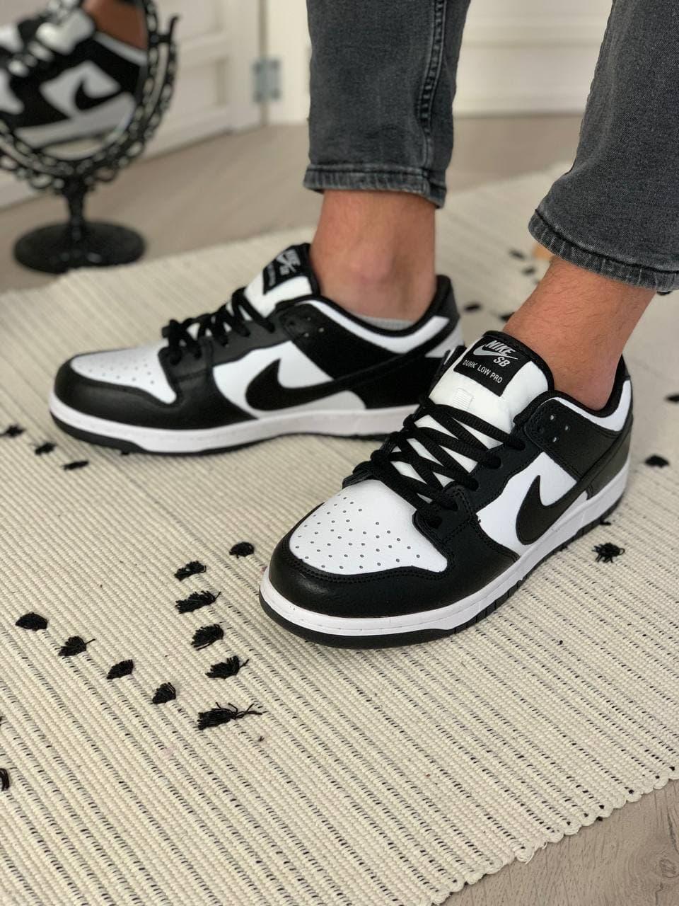 Nike Dunk Low Retro White Black