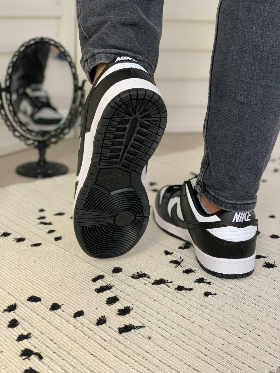 Nike Dunk Low Retro White Black