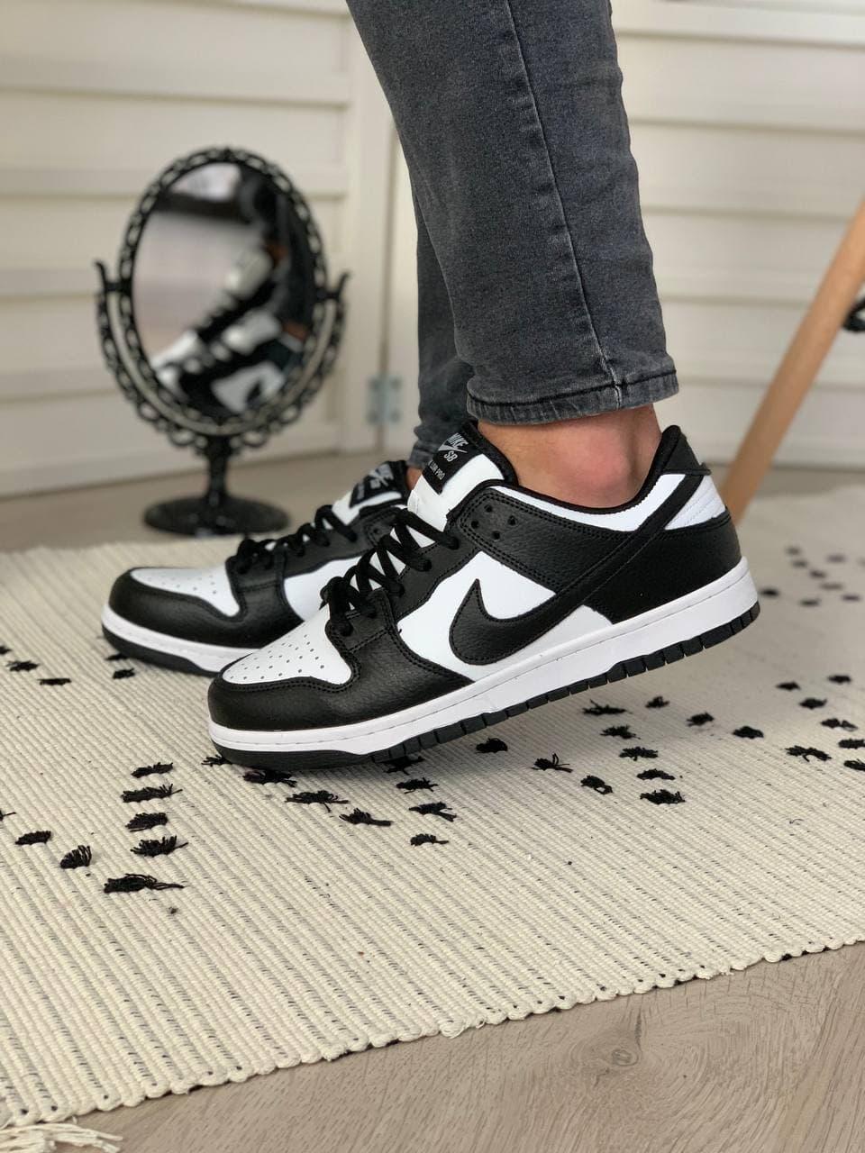 Nike Dunk Low Retro White Black