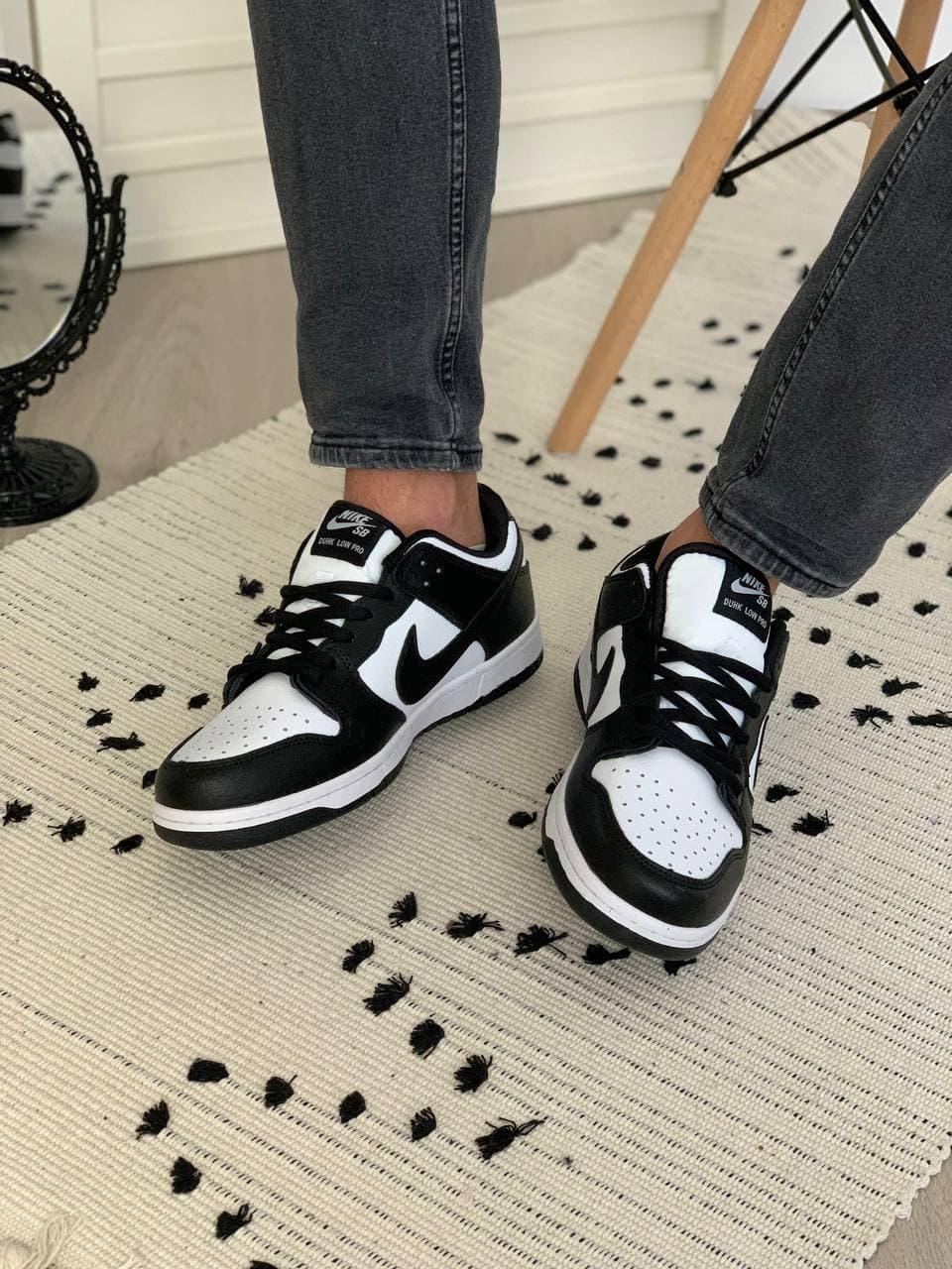 Nike Dunk Low Retro White Black