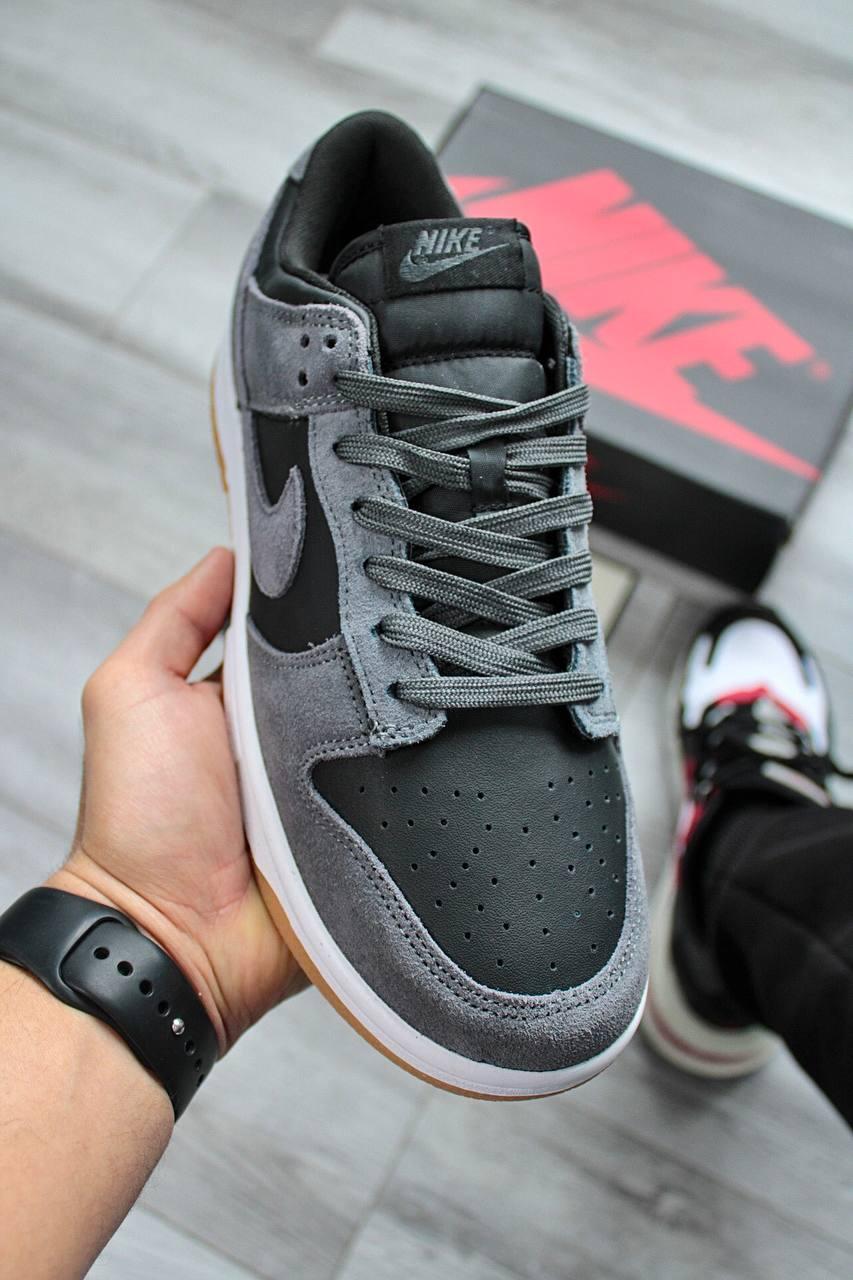 Nike SB Dunk Low Black Silver