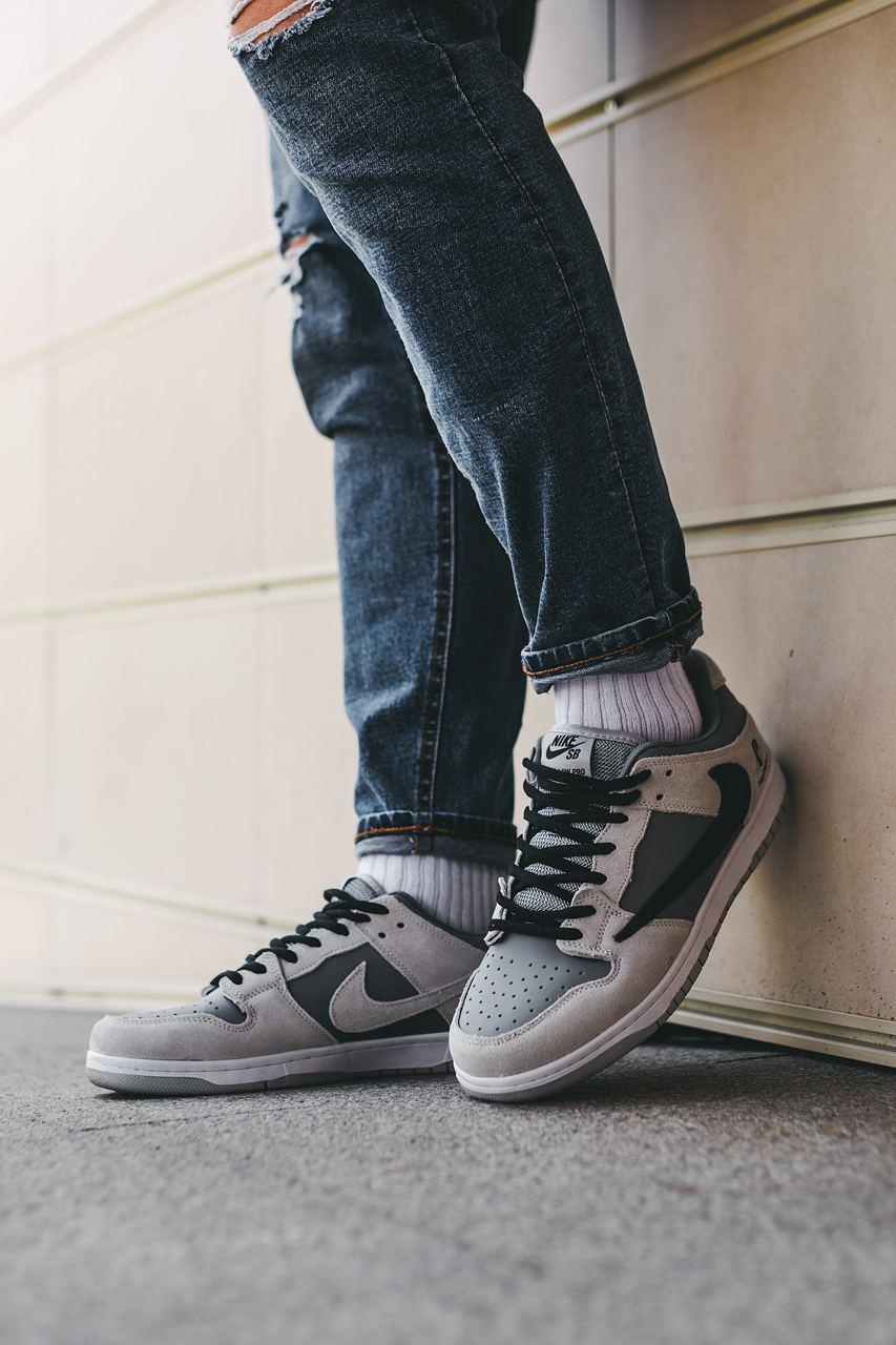 Nike SB Dunk Low x Travis Scott PlayStation 1