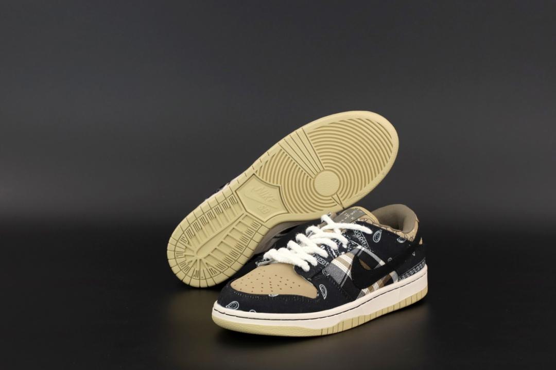 Nike SB Dunk Low x Travis Scott Cactus Jack Brown
