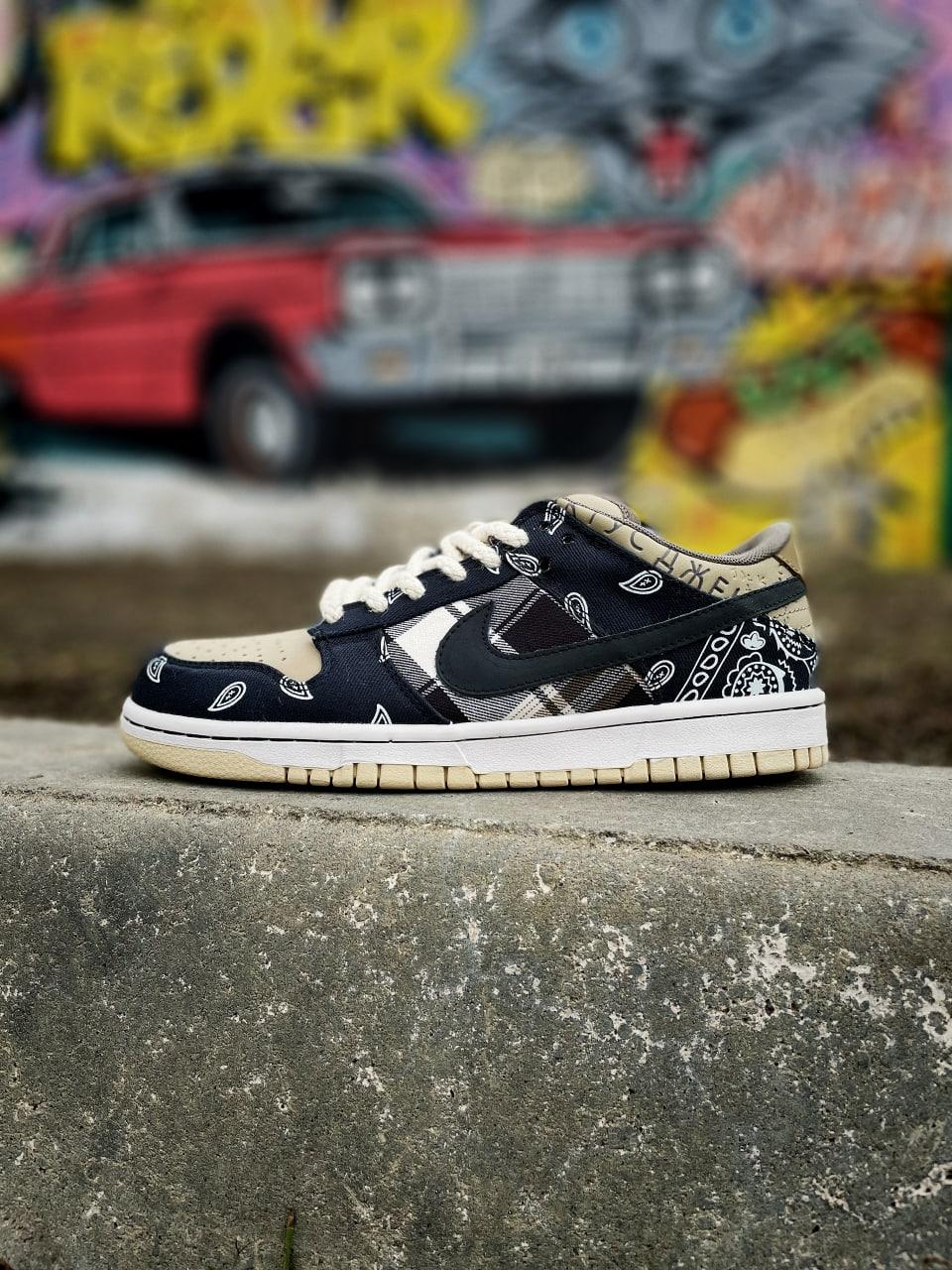 Nike SB Dunk Low x Travis Scott Cactus Jack Brown