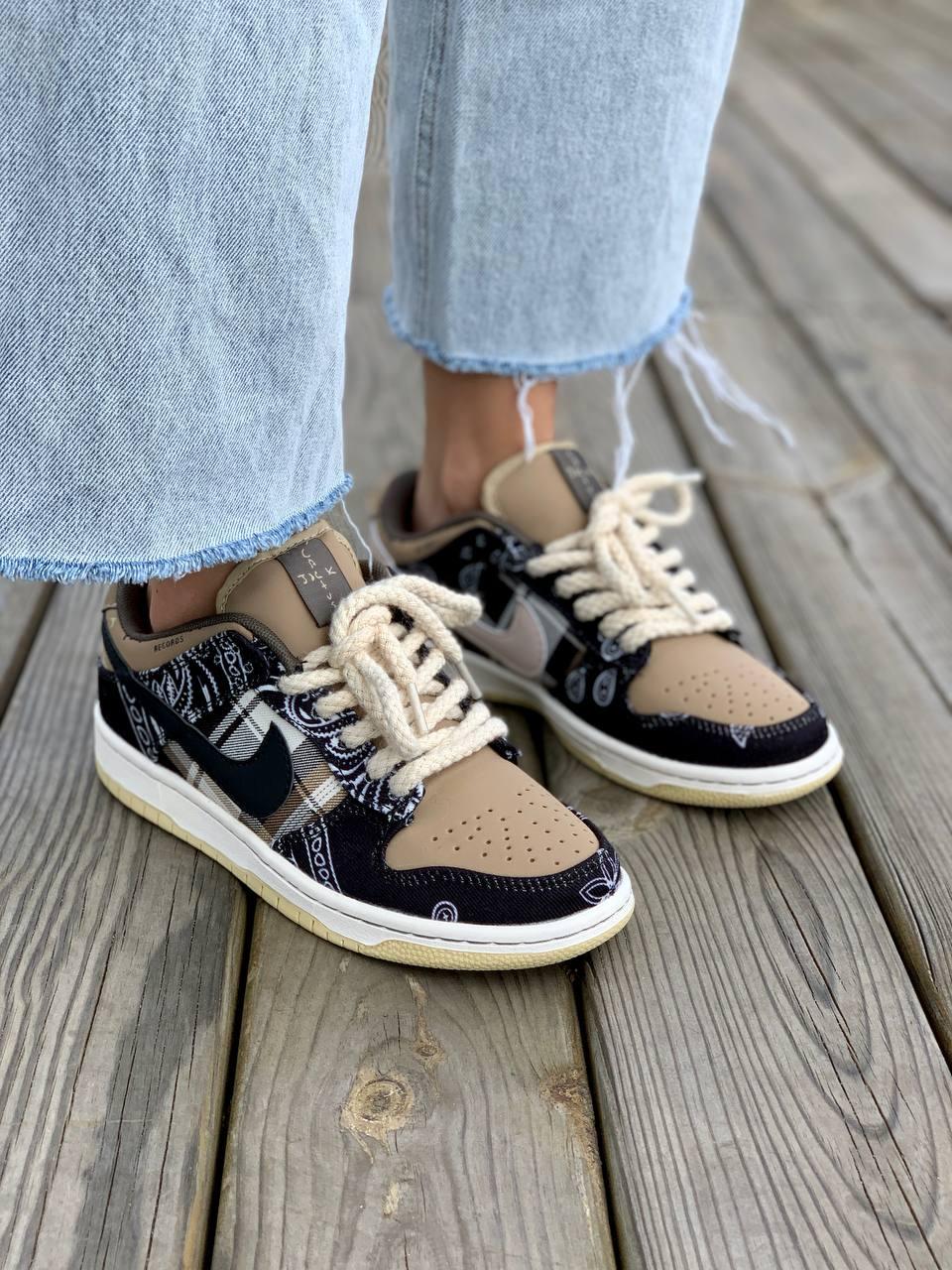 Nike SB Dunk Low x Travis Scott Cactus Jack Grey