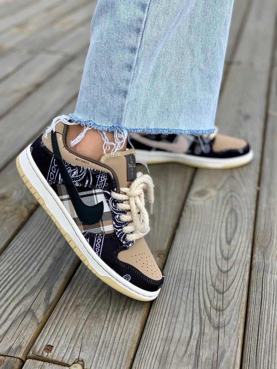 Nike SB Dunk Low x Travis Scott Cactus Jack Grey
