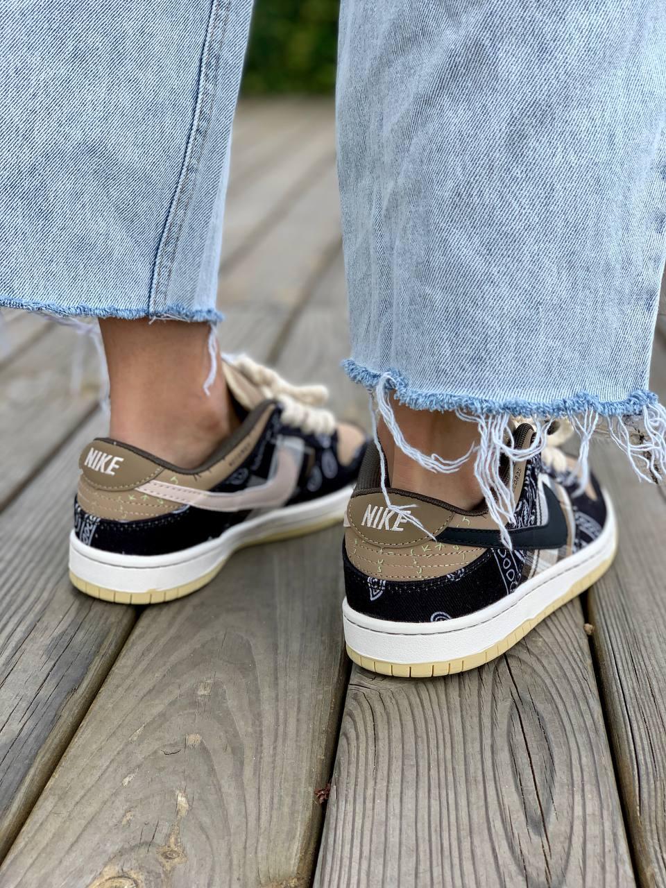 Nike SB Dunk Low x Travis Scott Cactus Jack Grey