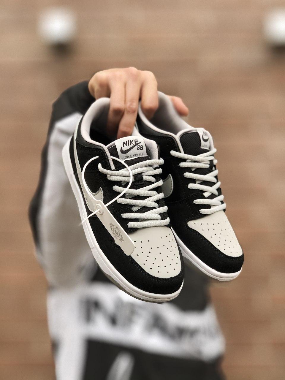 Nike Nike SB Dunk Low Black Grey 1