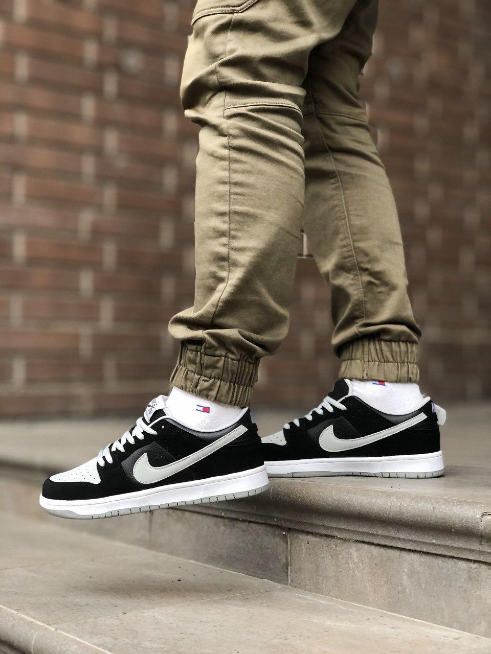 Nike Nike SB Dunk Low Black Grey