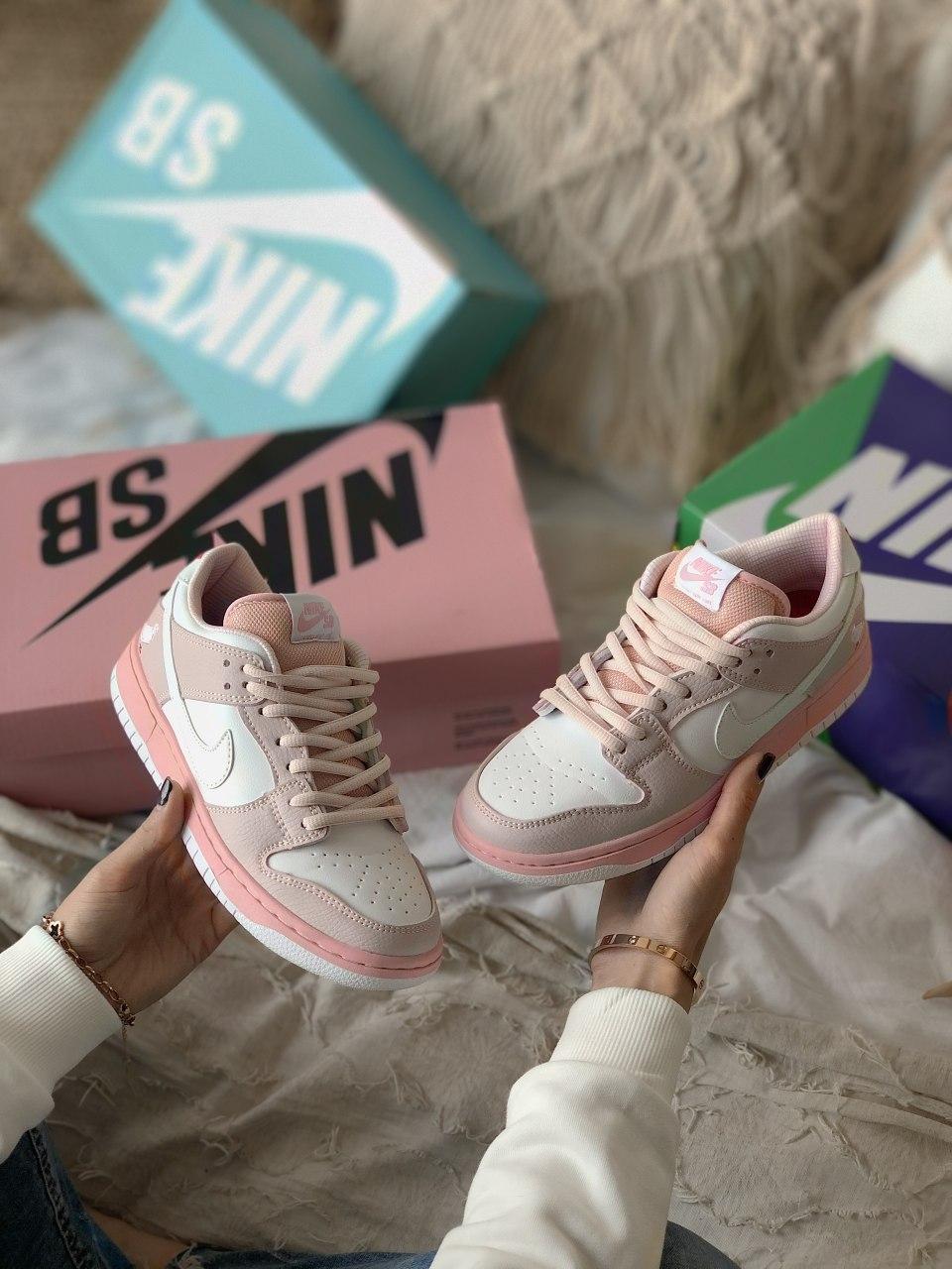 Nike SB Dunk Low Pink Bird