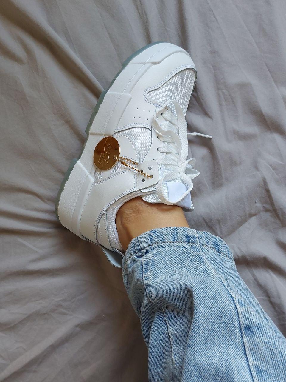 Nike Dunk Low Disrupt White