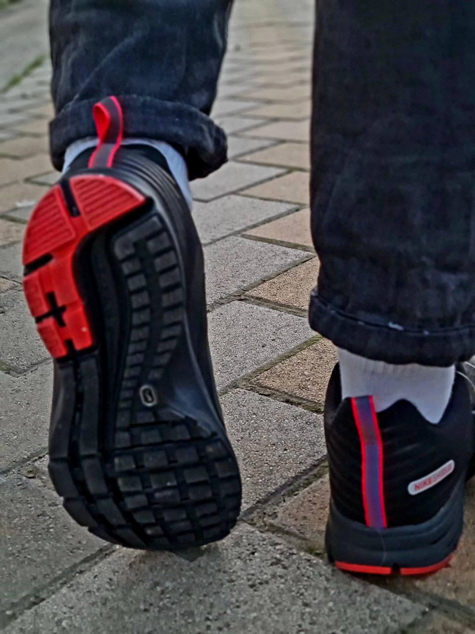 Nike Shield Structure 17 Gore-Tex Black Red
