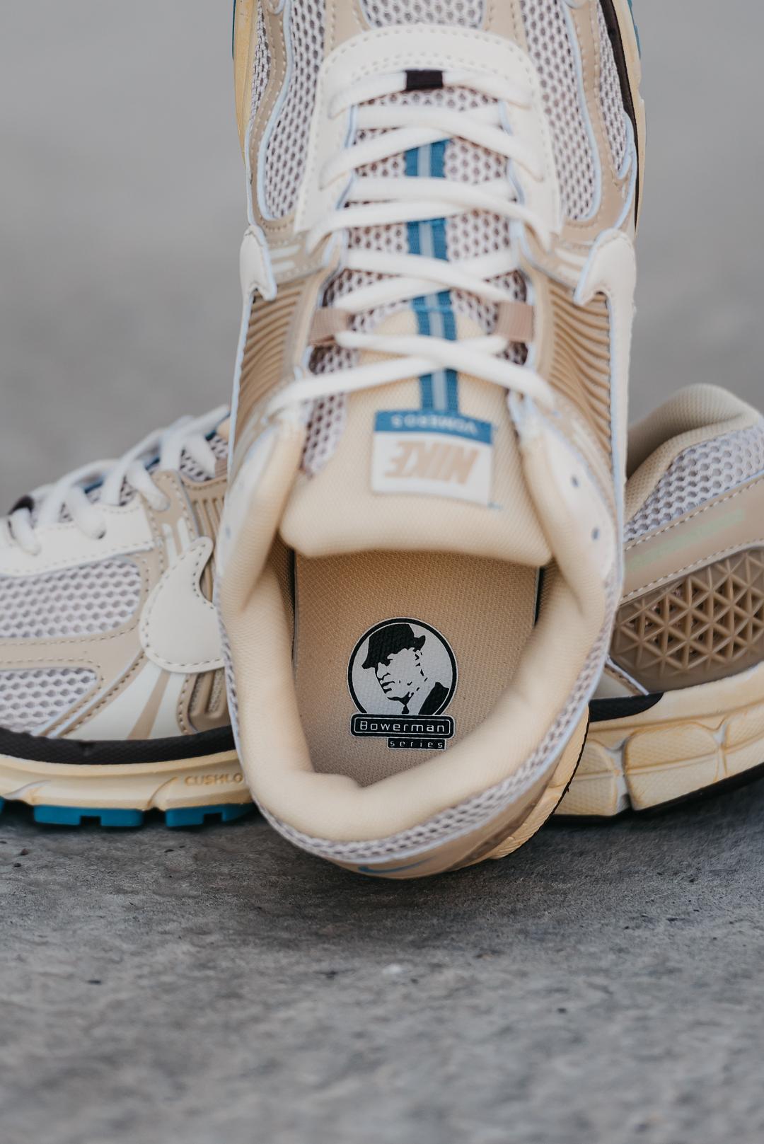 Nike Zoom Vomero 5 Beige