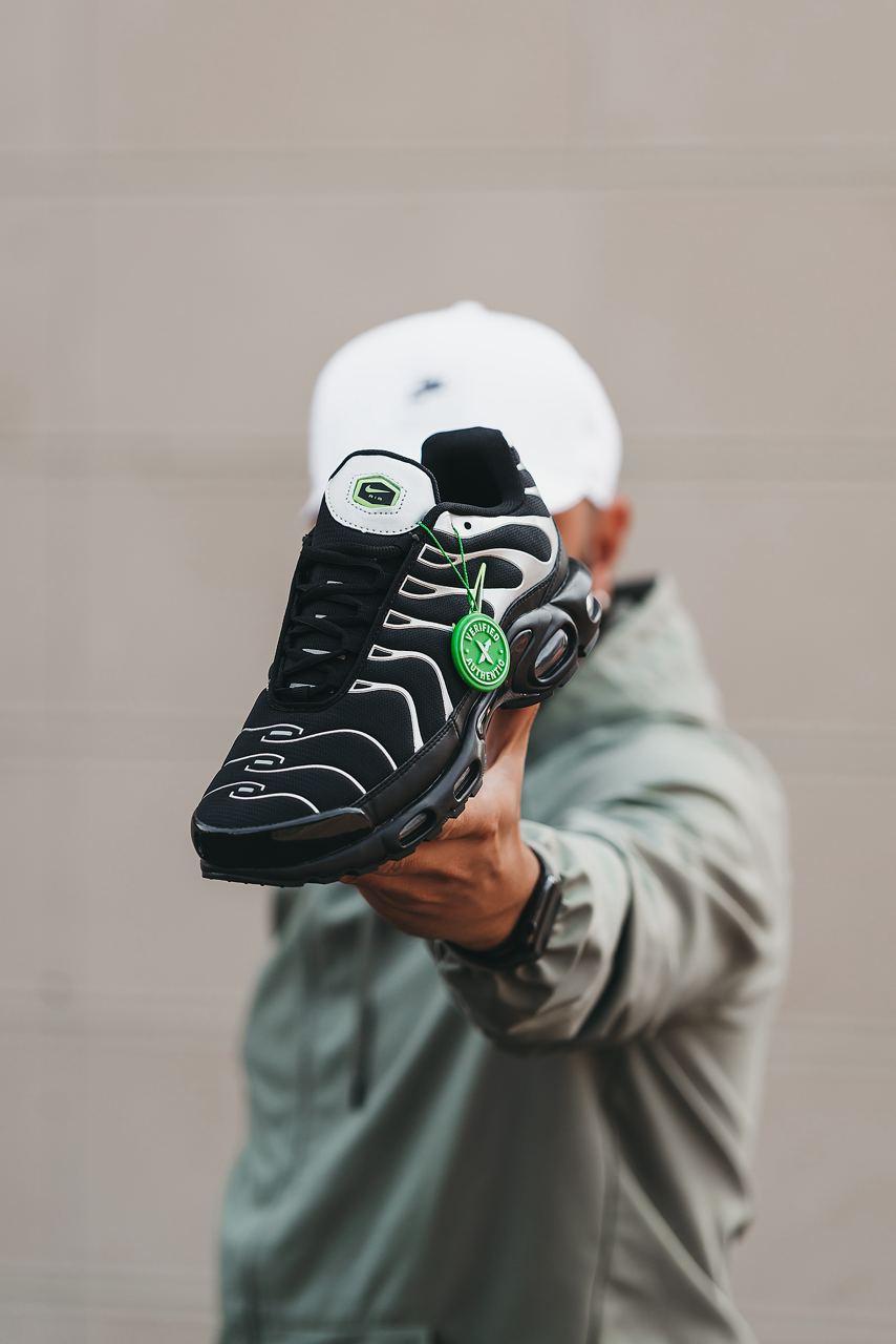 Nike Air Max TN Plus Black Green