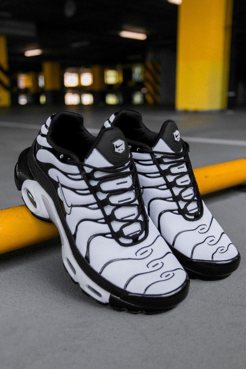 Nike Air Max Plus TN White Black