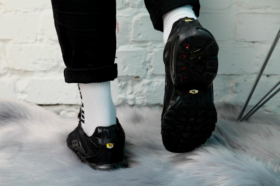Nike Air Max Plus TN Full Black