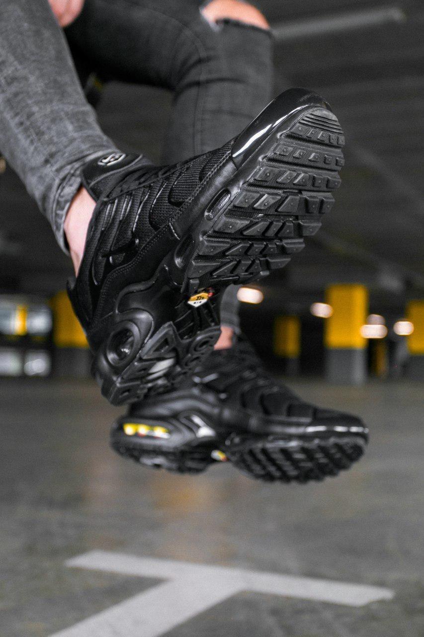 Nike Air Max Plus TN Full Black
