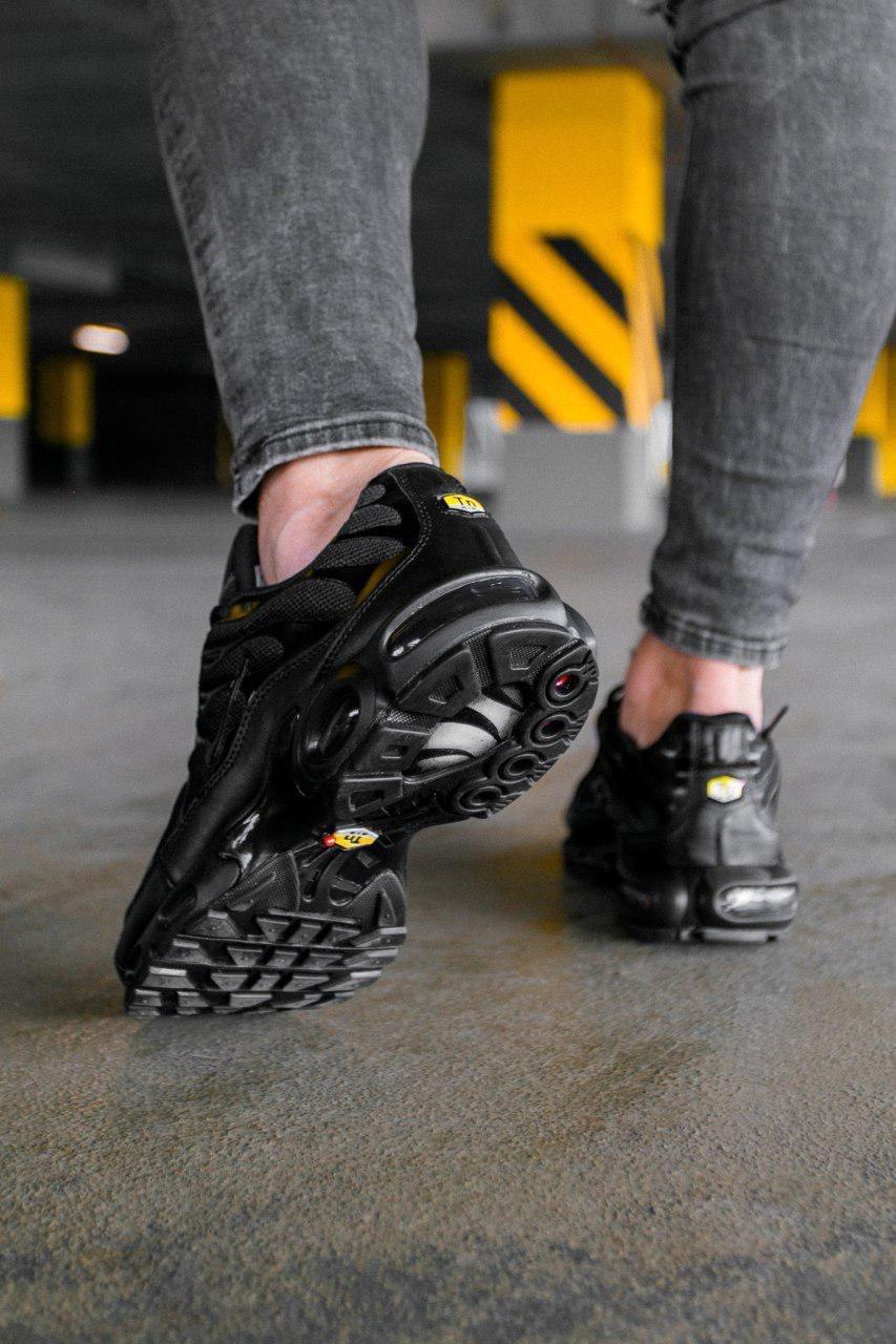 Nike Air Max Plus TN Full Black