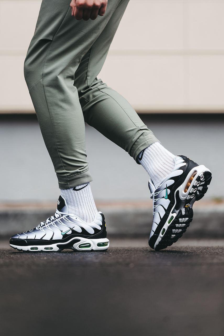 Nike Air Max Plus TN Black White Green