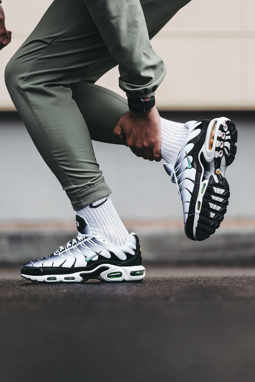 Nike Air Max Plus TN Black White Green