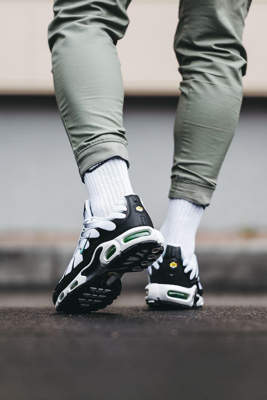 Nike Air Max Plus TN Black White Green