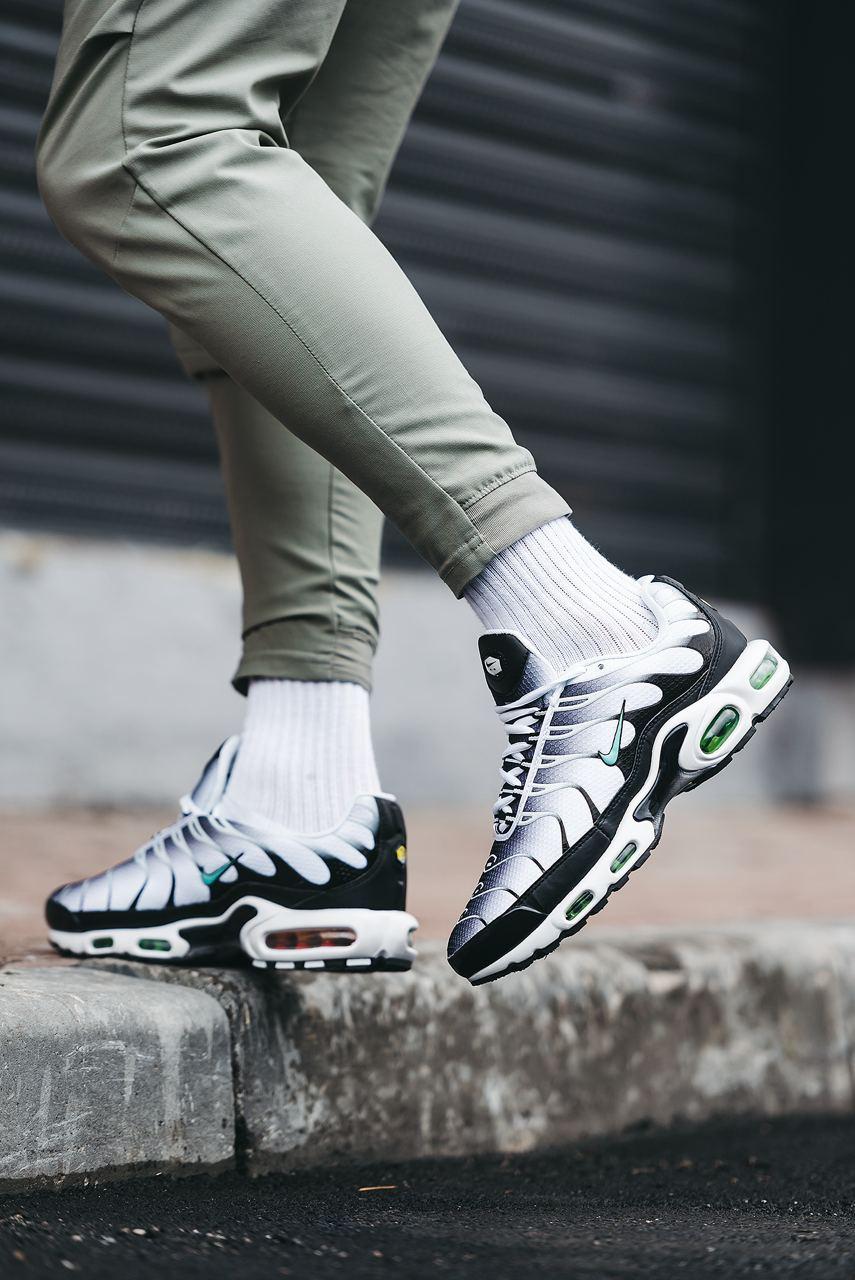 Nike Air Max Plus TN Black White Green