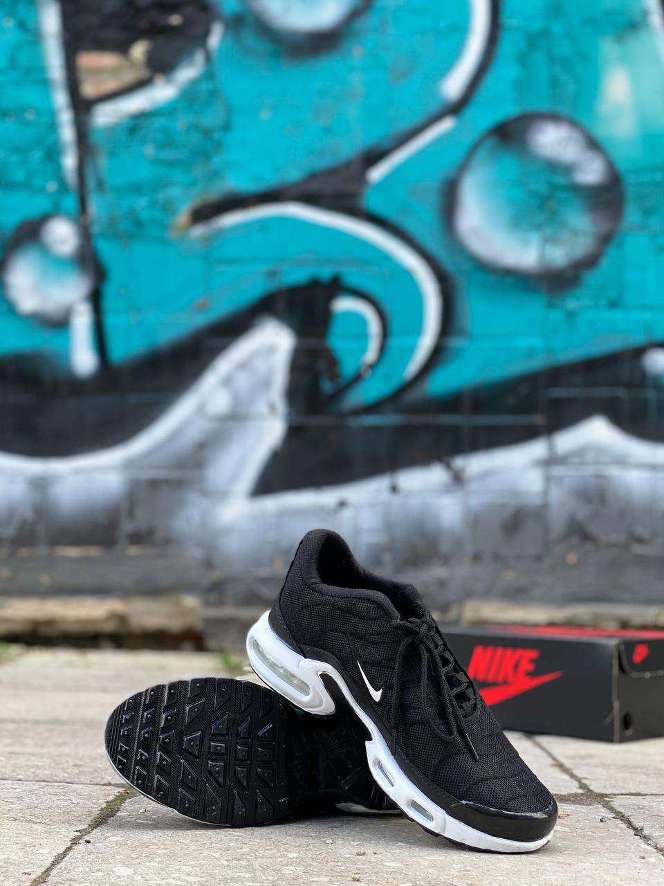 Nike Air Max Plus TN Black