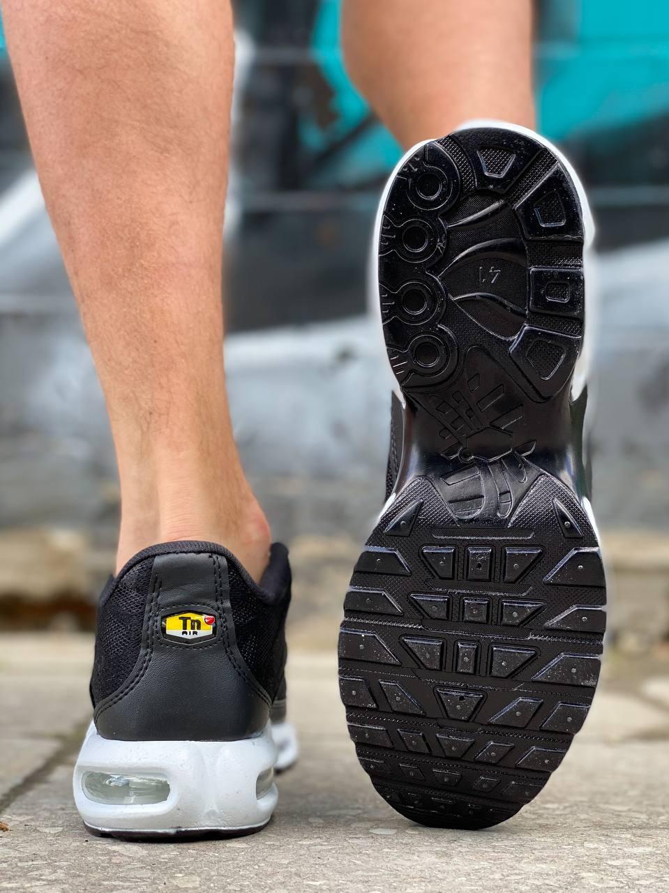 Nike Air Max Plus TN Black