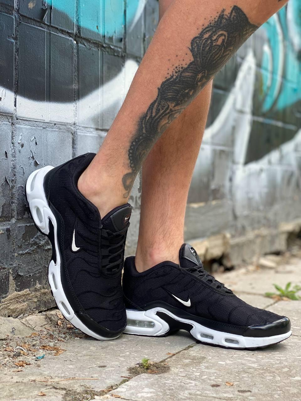 Nike Air Max Plus TN Black