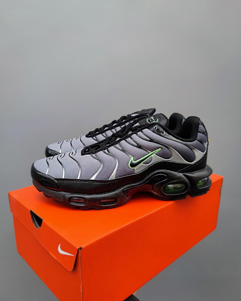 Nike Air Max TN Grey Green