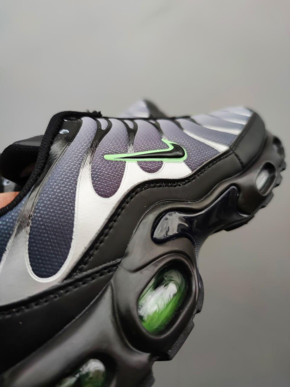 Nike Air Max TN Grey Green