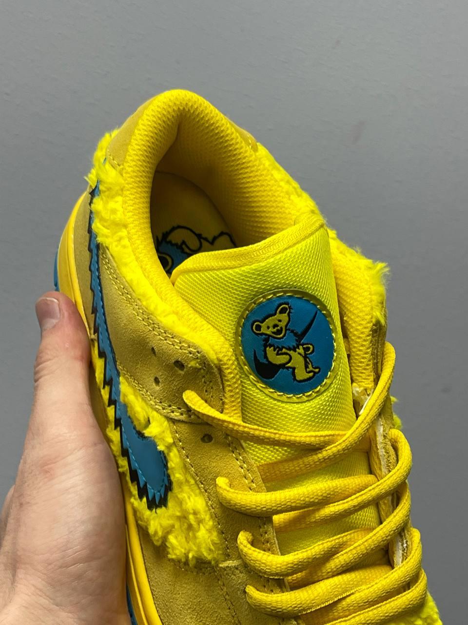 SB Dunk x Grateful Dead Bears