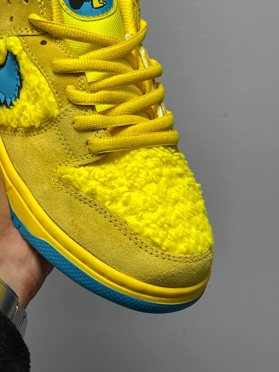 SB Dunk x Grateful Dead Bears
