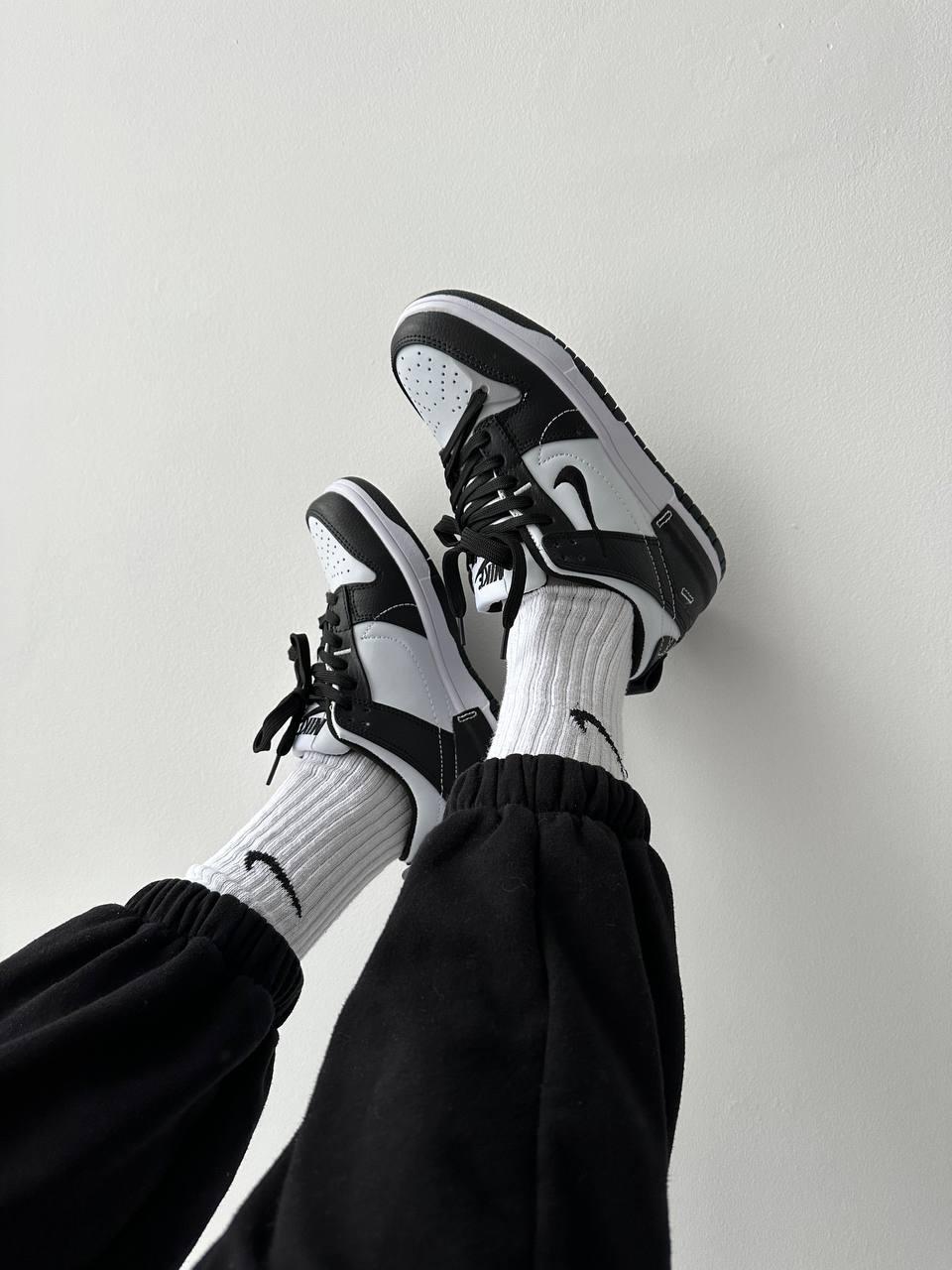 Nike Dunk Disrupt 2 Black White