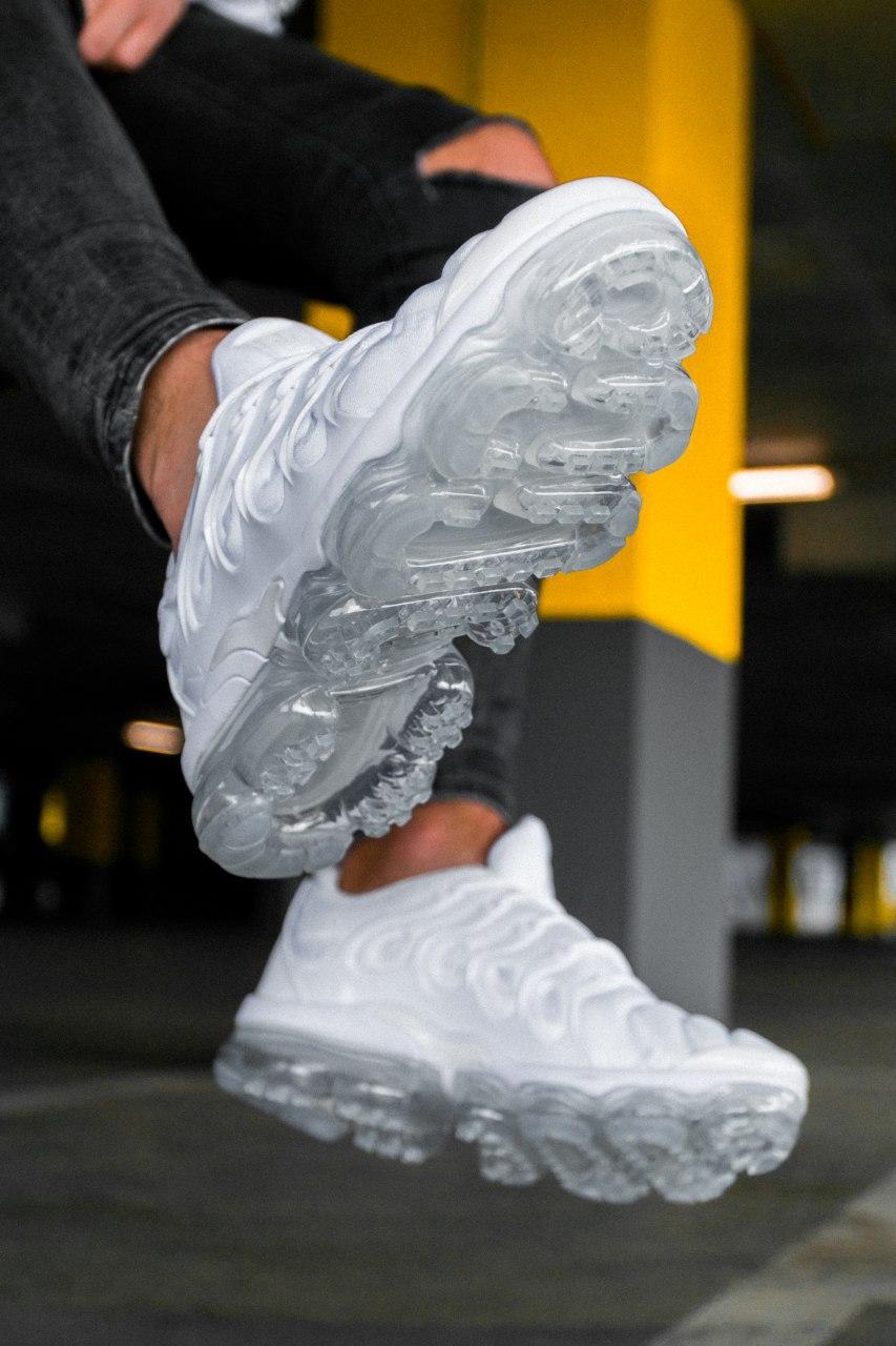 Nike Vapor Max Plus White