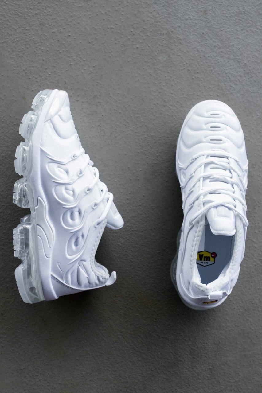 Nike Vapor Max Plus White