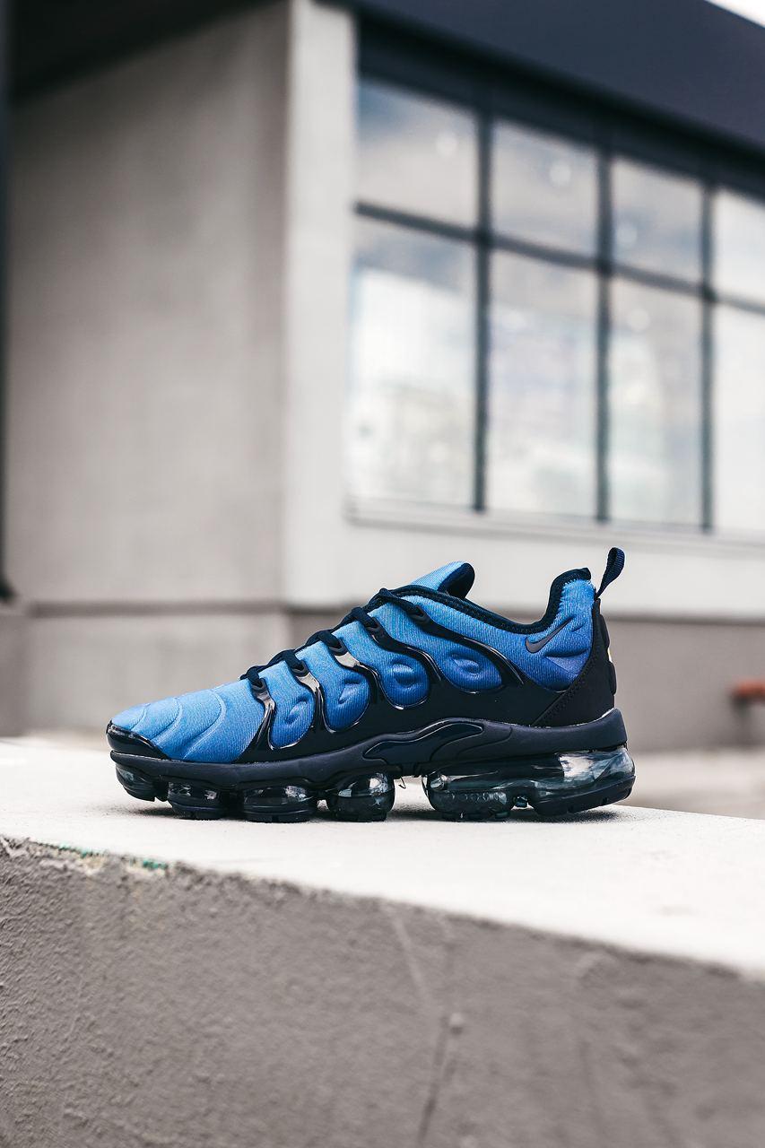 Nike Air VaporMax Plus Obsidian