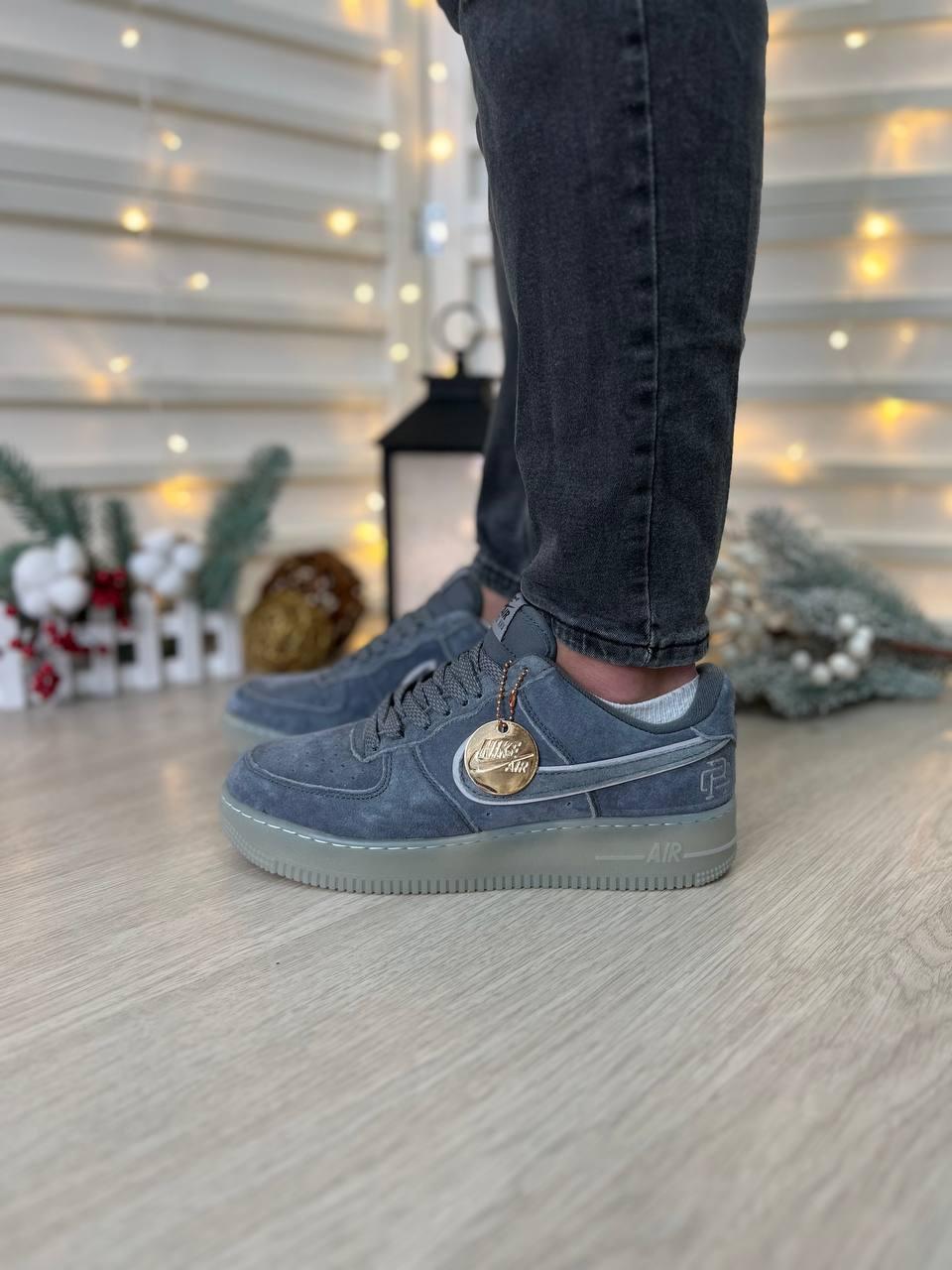 Nike Air Force 1 Reigning Champ