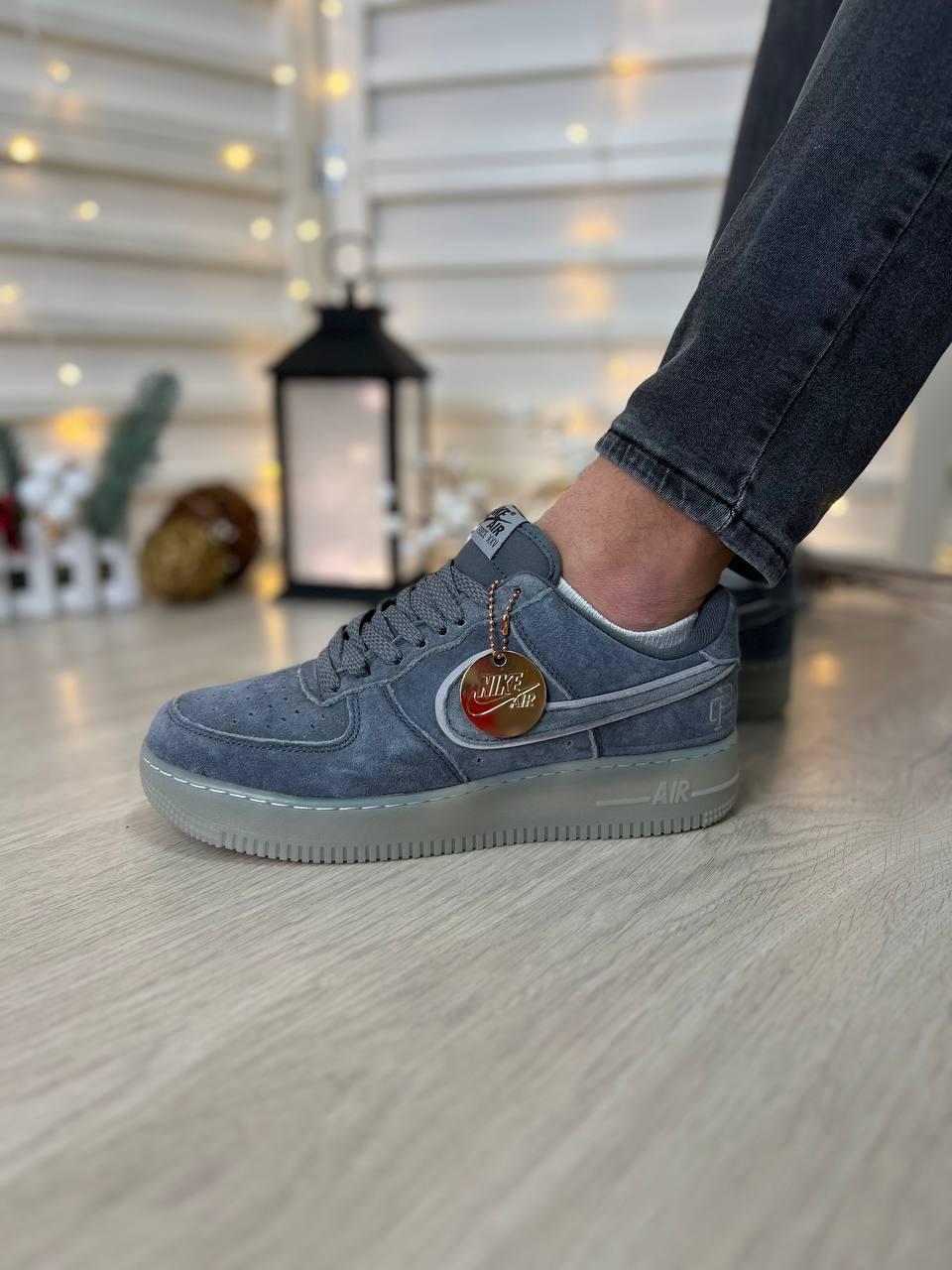Nike Air Force 1 Reigning Champ