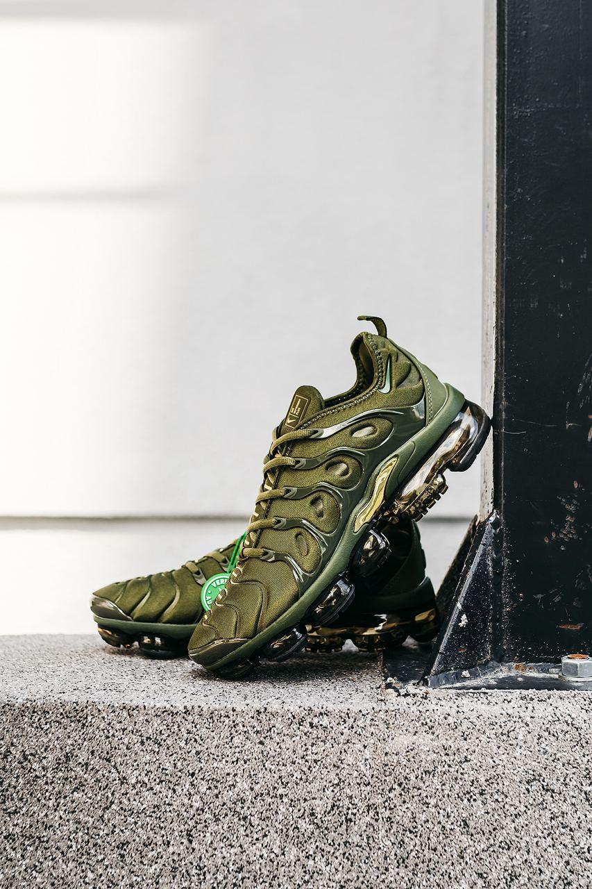 Nike Vapor Max Plus Khaki