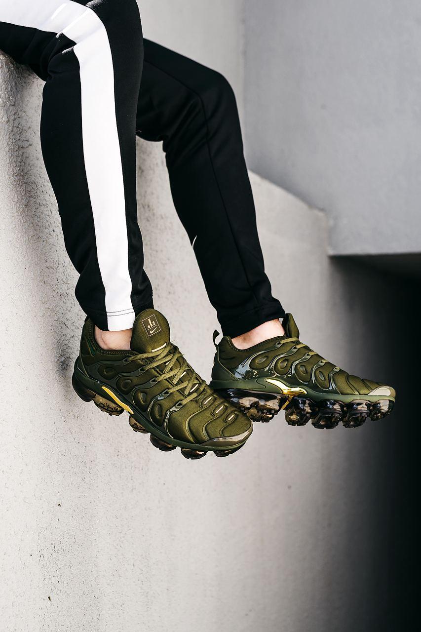 Nike Vapor Max Plus Khaki