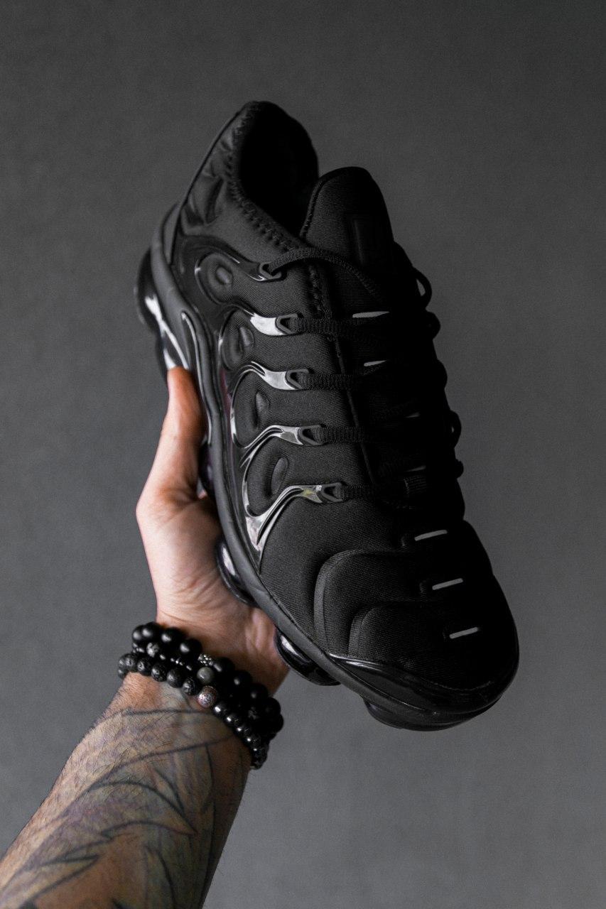 Nike Vapor Max Plus Black
