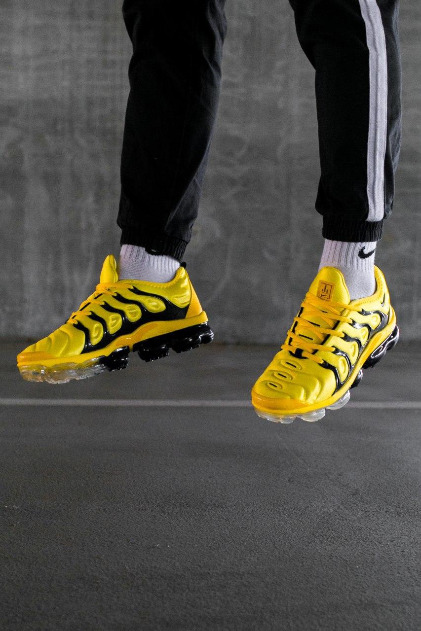 Nike Vapor Max Plus Yellow