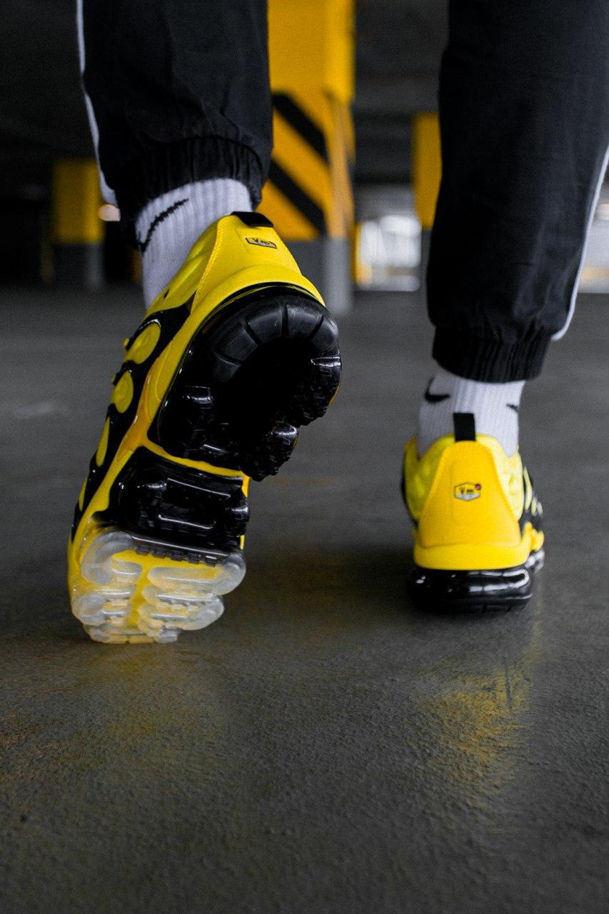 Nike Vapor Max Plus Yellow